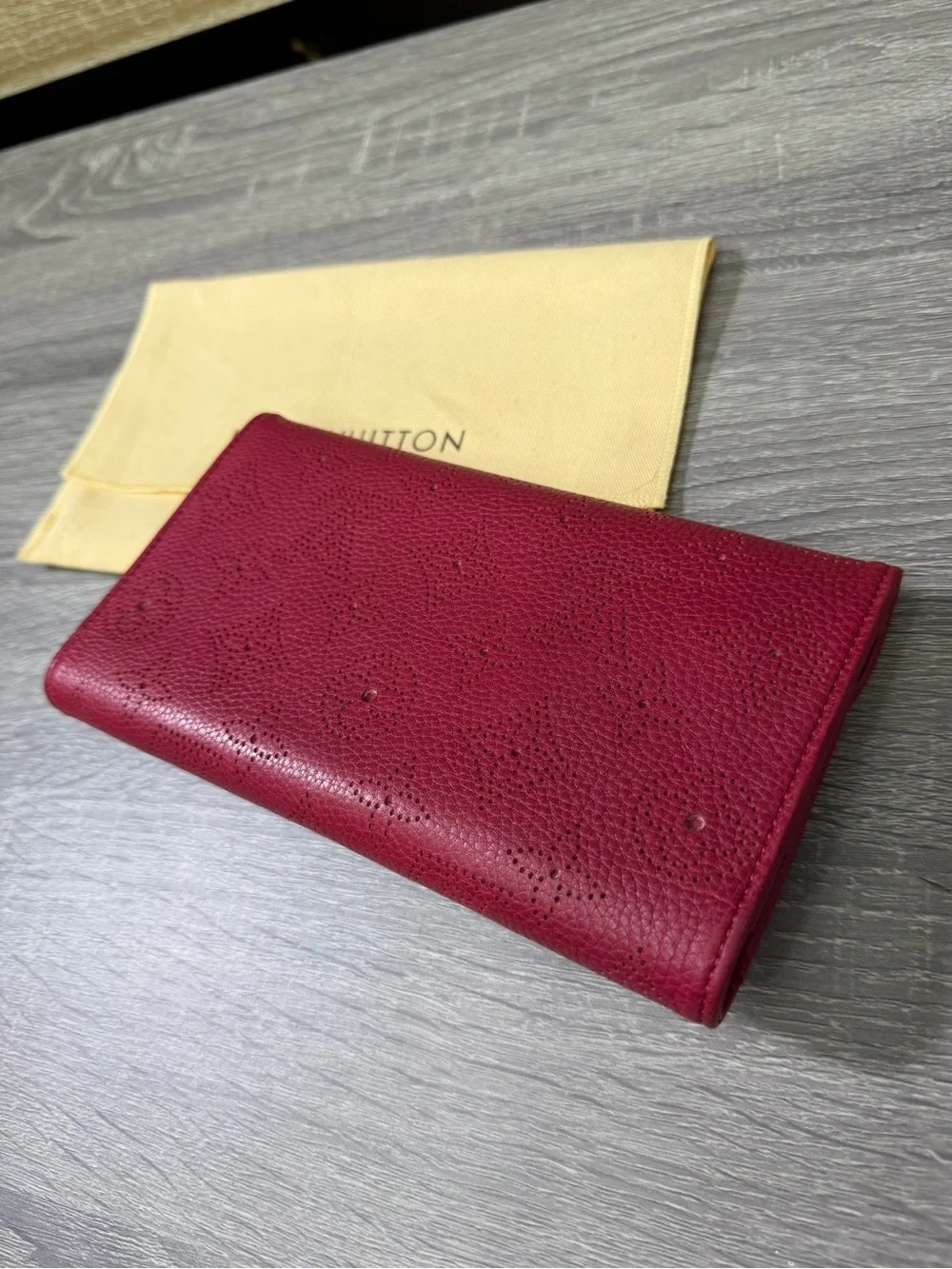 Louis Vuitton Mahina Amelia Leather Wallet